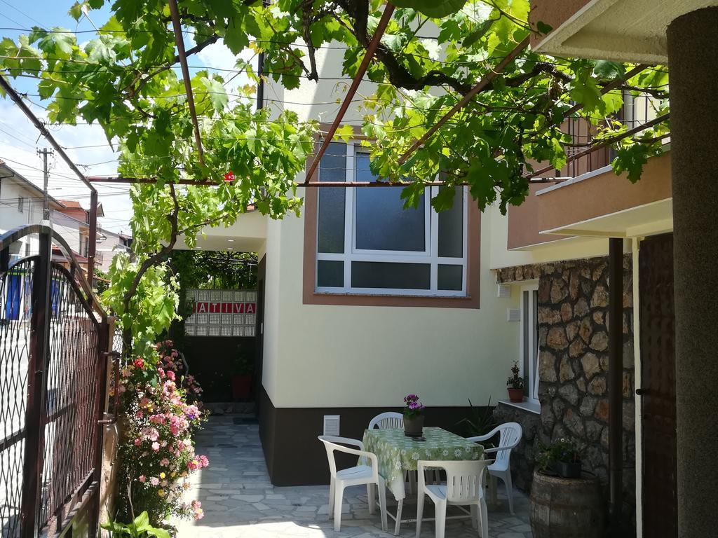 House Nativa Hotel Ohrid Buitenkant foto